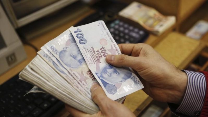 Çalışma Bakanlığı, memur emeklilerinin maaş farkının ne vakit ödeneceğini açıkladı