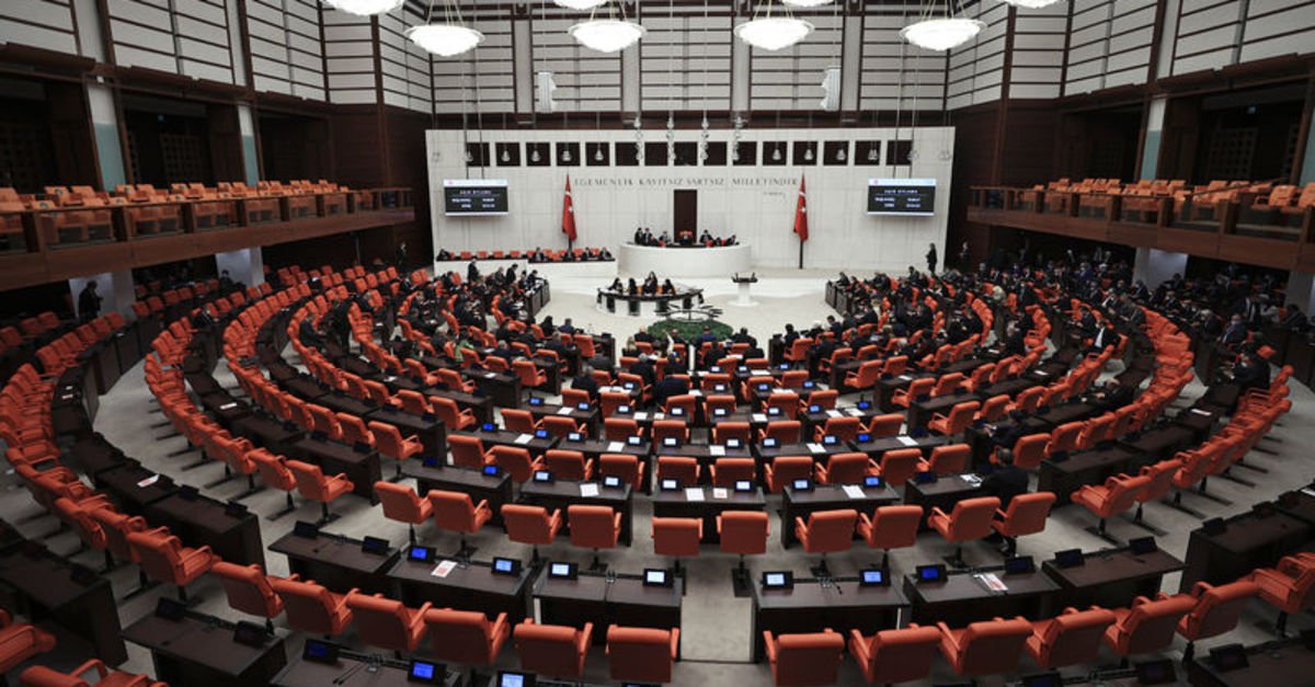 EYT düzenlemesi için saat verildi