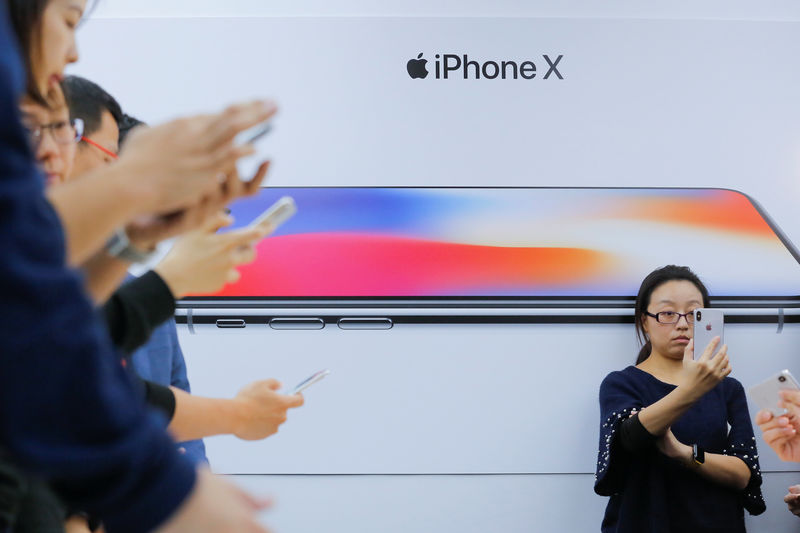 Global akıllı telefon sevkiyatları dördüncü çeyrekte rekor düşüş gösterdi