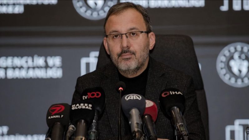 Bakan Kasapoğlu’ndan “yurt ücretleri” açıklaması