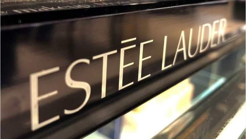 Estee Lauder Gelir Raporu, Q2 Toplam Gelir Beklentileri Aştı