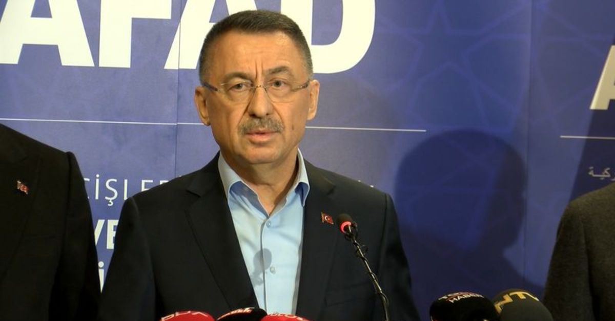 Oktay: Zelzele bölgesinde arama kurtarma faaliyetleri sürüyor