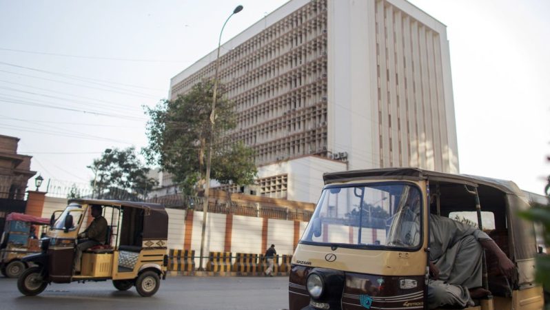 Pakistan, IMF kuralları gereği tasarruf tedbirlerini paylaştı