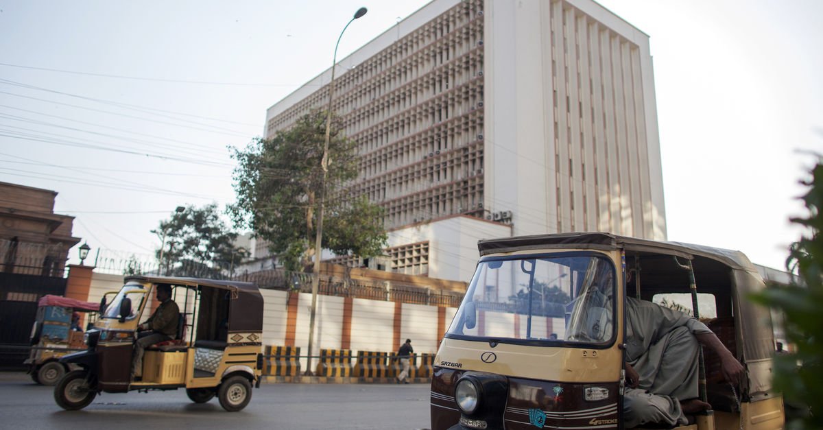 Pakistan, IMF kuralları gereği tasarruf tedbirlerini paylaştı