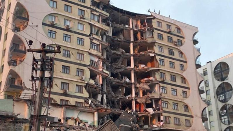 Prof. Dr. Görür’den ikaz: Adana ve Hatay’a dikkat, konutunuzu terk edin