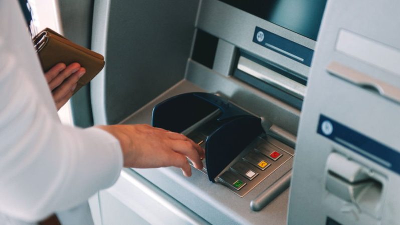 Sarsıntı bölgesinde 870 banka şubesinden 448’i hizmet veriyor