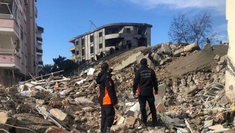 TOKİ/Bulut: Sarsıntı bölgesinde öncelik yer etüt çalışmasında