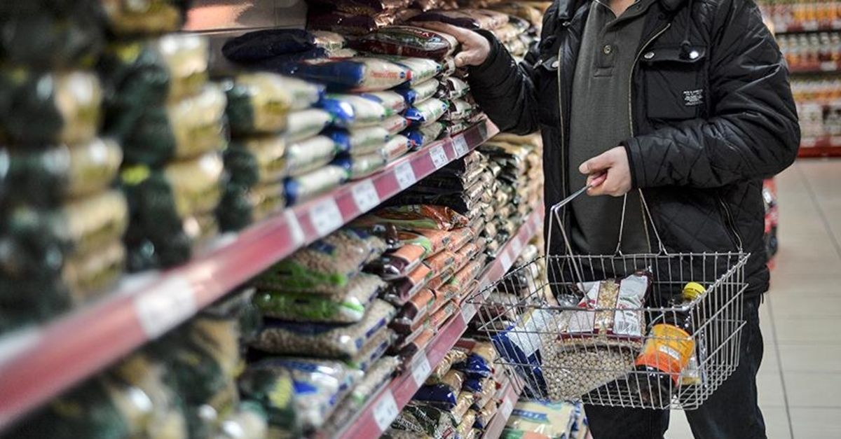 “Tüketici ucuz fiyat için market market dolaşıyor”