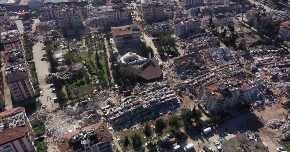 TÜRKONFED raporu: Zelzelelerin mali hasarının 84,1 milyar dolar olması bekleniyor