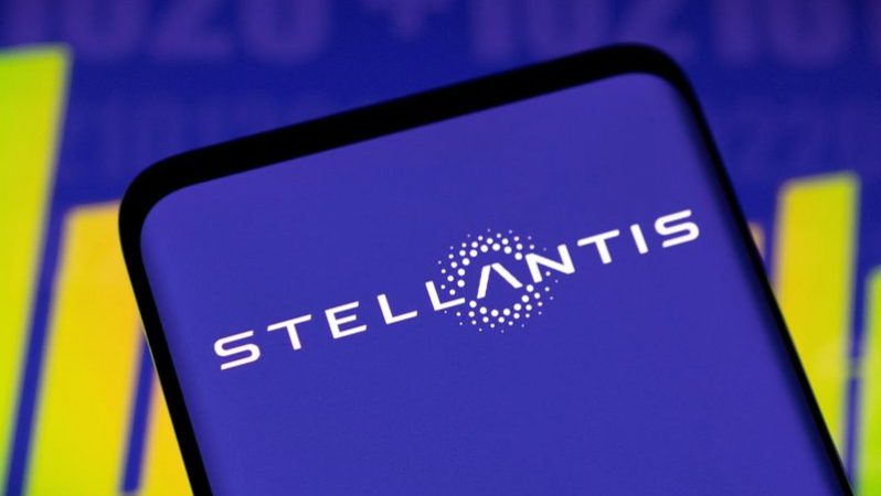 Yükselen araba fiyatları sayesinde Stellantis net kâr varsayımlarını aştı