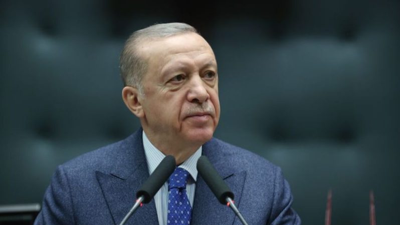 Zelzele nedeniyle 7 gün mühletle yas ilan edildi