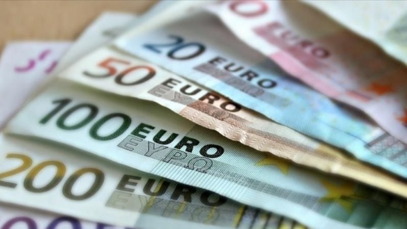 AB Ocak’ta dış ticaret açığı verdi
