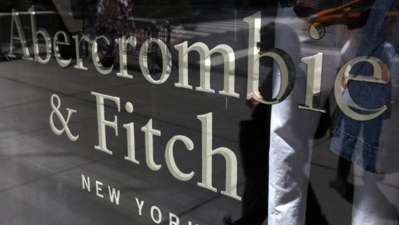 Abercrombie & Fitch, 2023 yılında talep konusunda “temkinli bir iyimserliğe” sahip