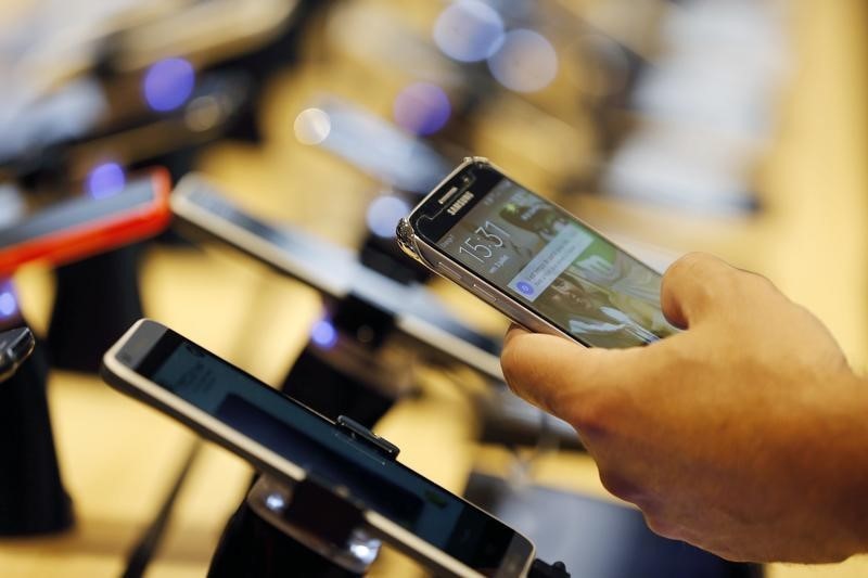 Akıllı telefonlardan alınan gümrük bedeli 200 dolardan 350 dolara çıktı