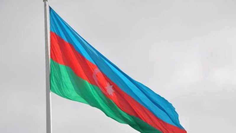 Azerbaycan’dan zelzele bölgelerine 100 milyon dolarlık konut