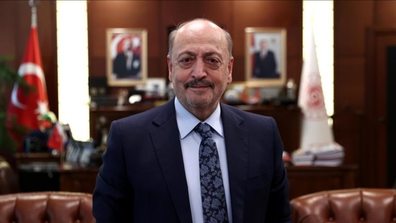 Bakan Alim’den emekli aylıklarına ait açıklama
