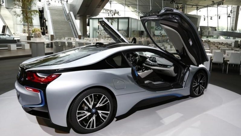 BMW, optimist iddialarına karşın ivme kaybetti