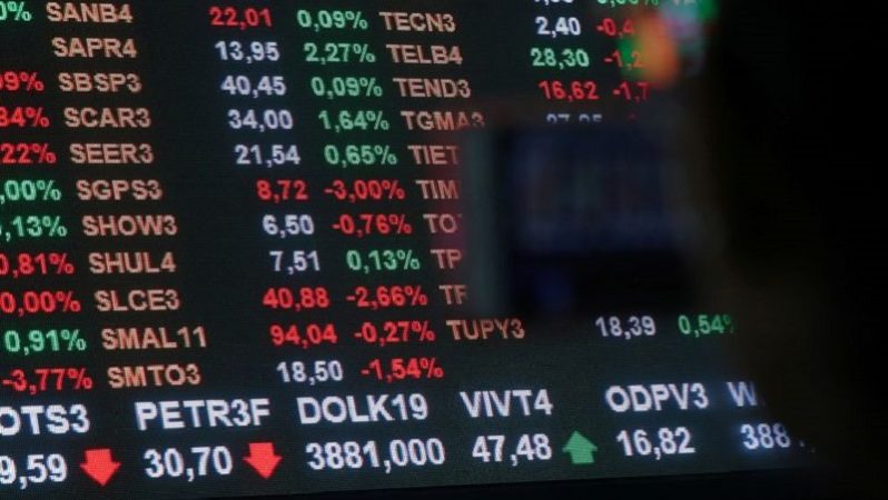 Brezilya piyasaları kapanışta yükseldi; Bovespa 0,62% paha kazandı