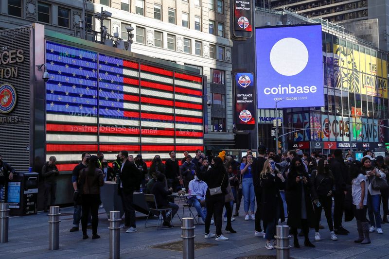 Coinbase CEO’su Binance USD’nin delist nedenini açıkladı