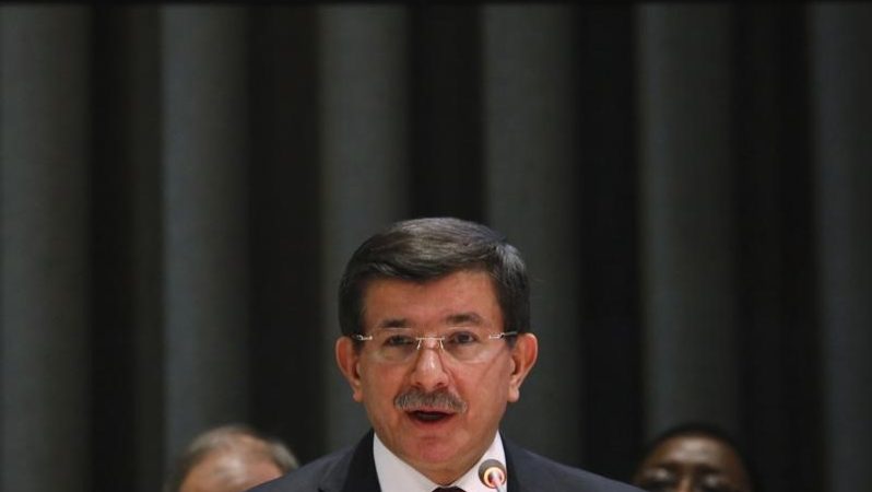 Davutoğlu’dan kurmaylarına davet