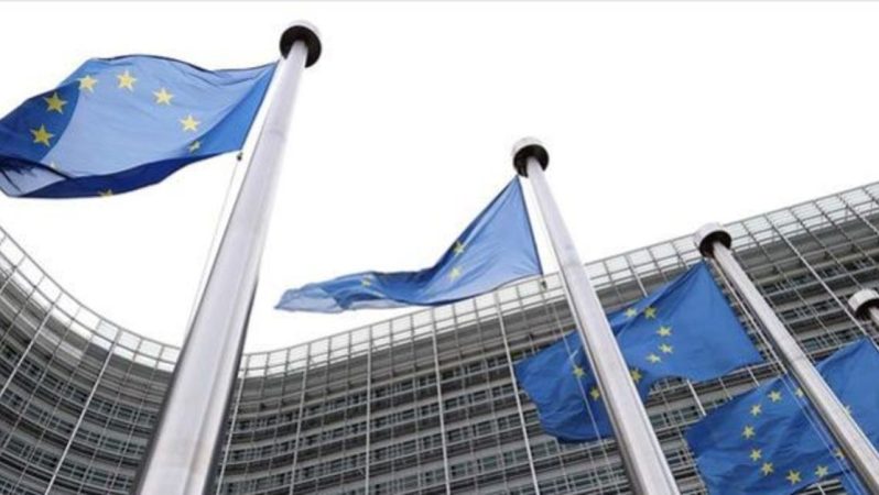 Euro Bölgesi yatırımcı inancında Ekim’den beri birinci gerileme