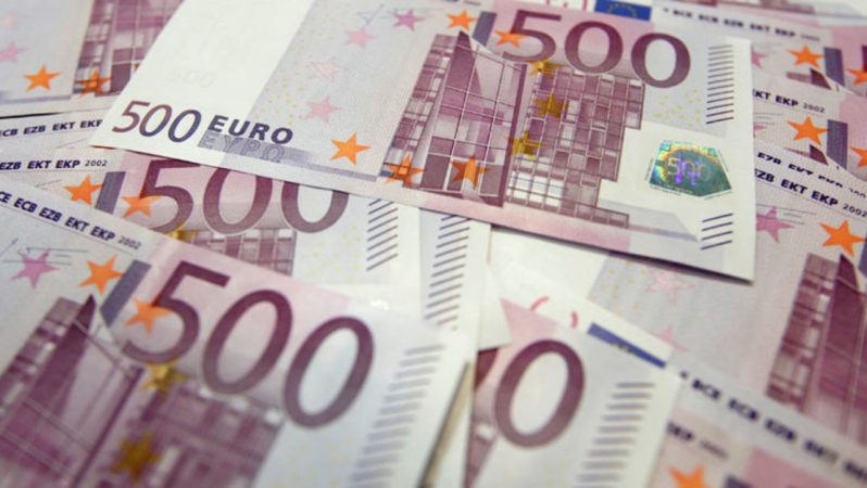 Euro/dolar paritesinde gözler kritik eşikte