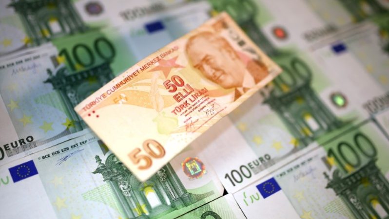 Euro/TL tüm vakitlerin en yüksek düzeyinde