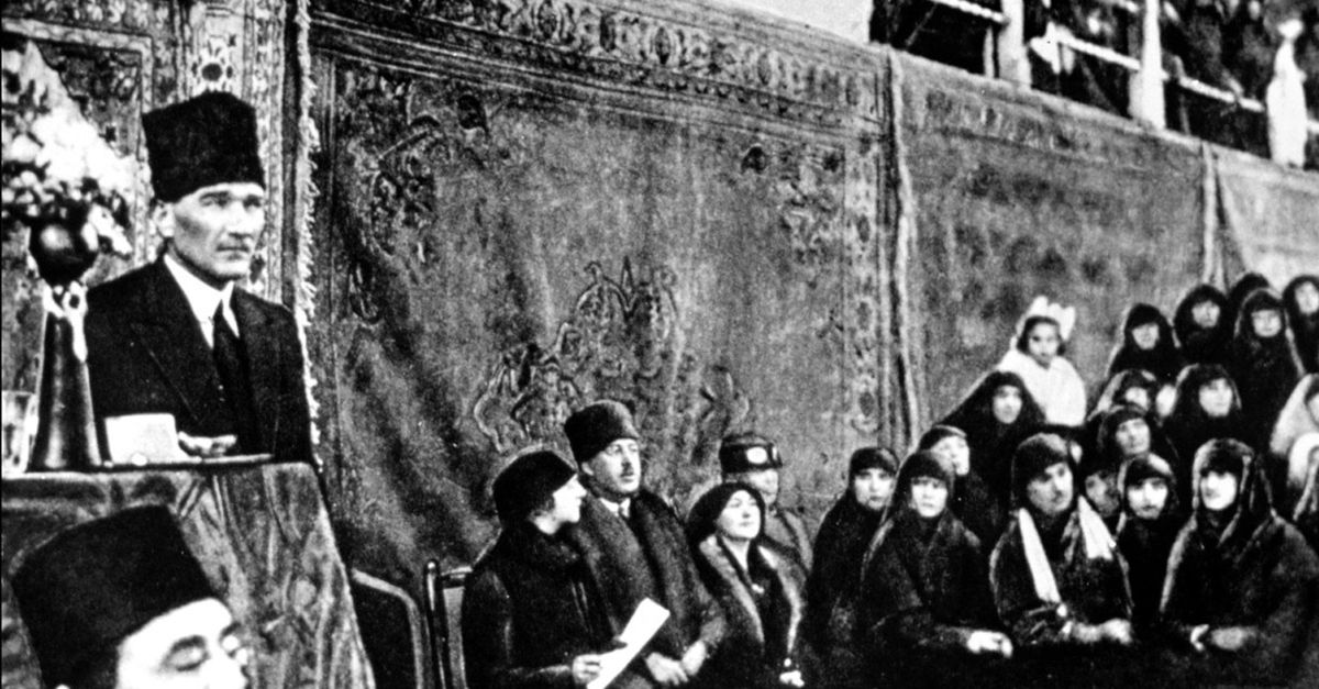 “İzmir İktisat Kongresi’nin memleketler arası plandaki tartısı çok önemli”