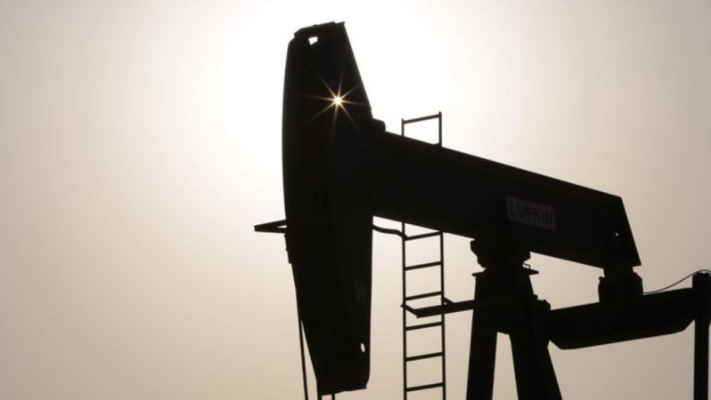 Petrol Fed öncesi düşüşte