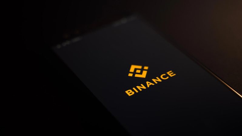 Senatörlerden Binance’e Ağır Sav