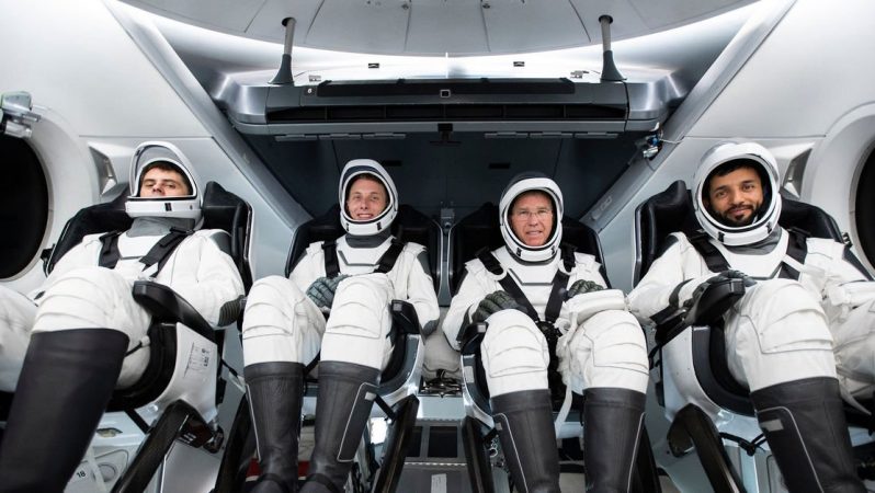 SpaceX’, NASA Crew-6 mürettebatını tıbbi araştırmalar için uzaya taşıyor