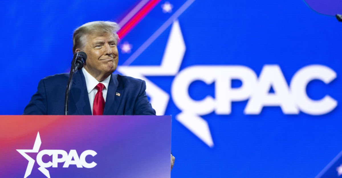 Trump, Rusya-Ukrayna savaşını bir günde çözeceğini argüman etti