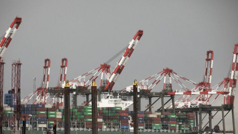 ABD’de dış ticaret açığı 4 ayın tepesine çıktı
