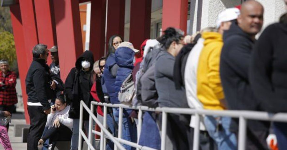 ABD’de işsizlik maaşı müracaatları kestirimleri aştı