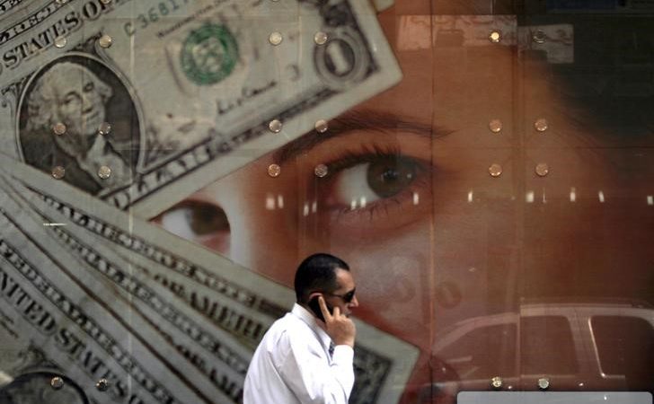 Sterlin, ABD doları karşısında 10 ayın doruğunu gördü