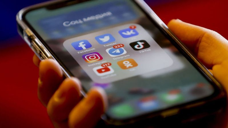 Toplumsal medya şirketlerine yönelik düzenleme yürürlükte