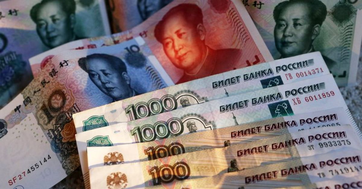 Yuan Rusya’da doları geçti